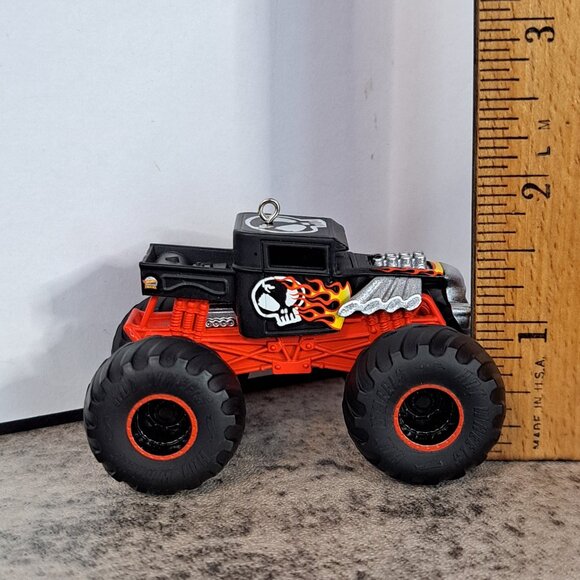 Hallmark 2024 Keepsake Ornament Hot Wheels Monster Trucks Bone Shaker - Picture 12 of 13